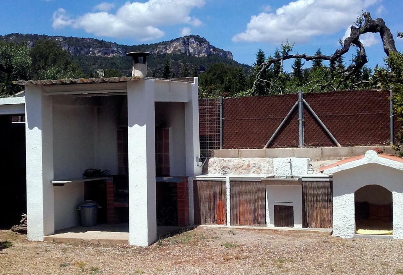 Ca L'Eli Different Experience Hutt 12157 Pension Mont-roig del Camp Buitenkant foto